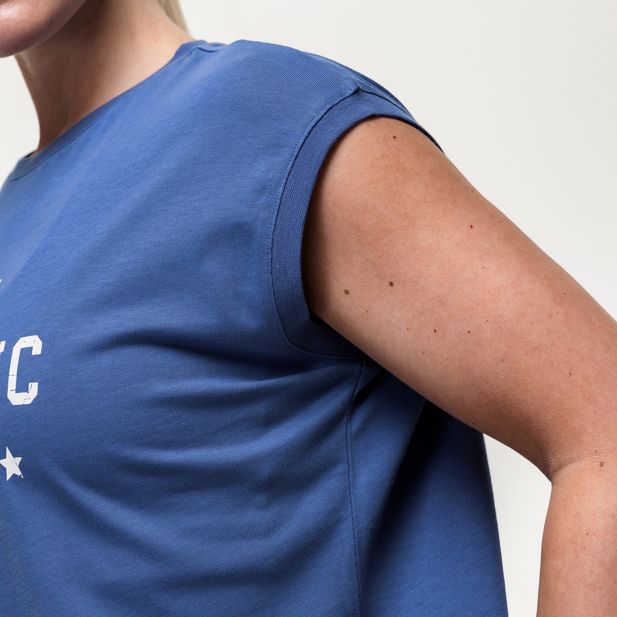 Relax Muscle Tank - Vintage Indigo