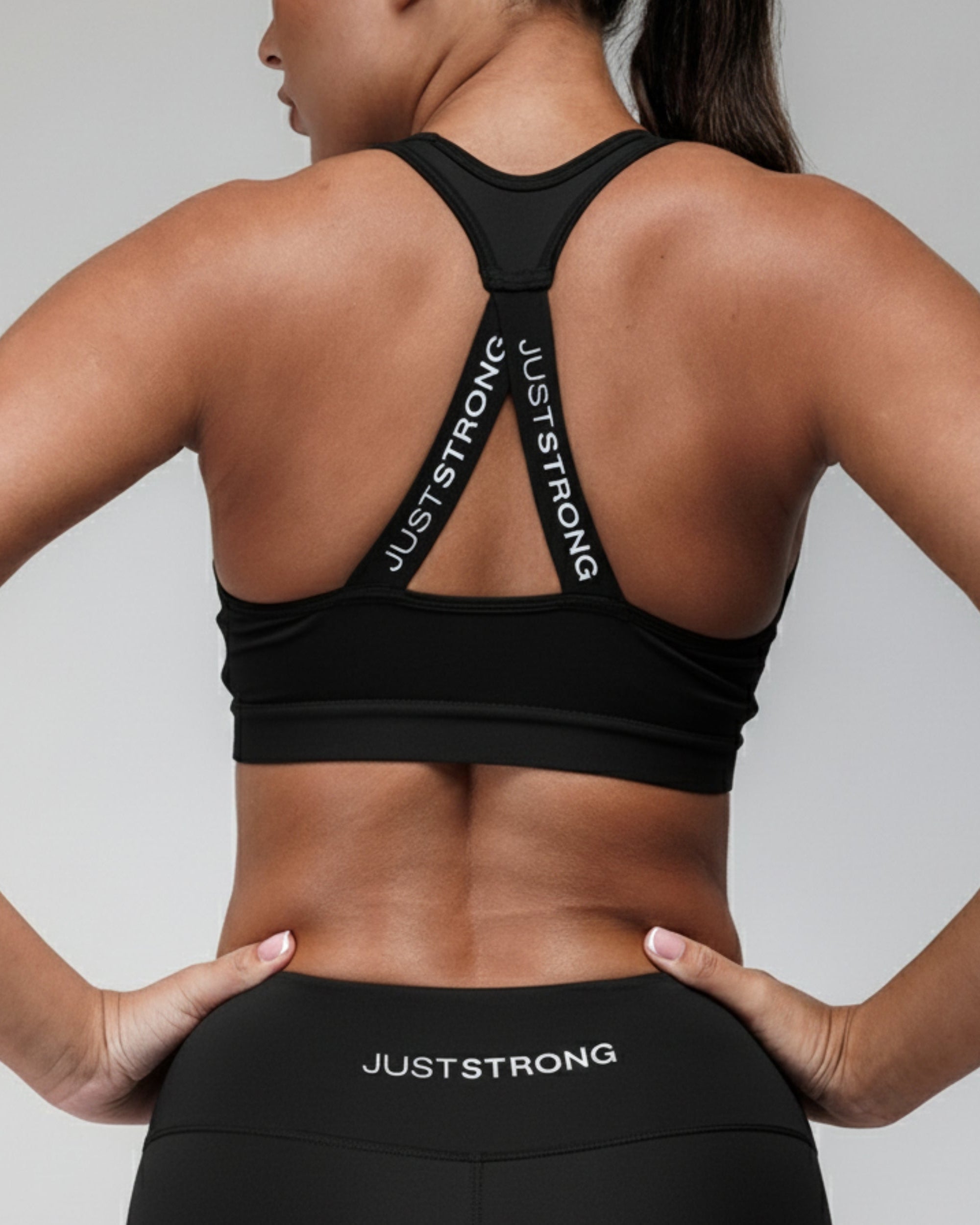 Motion Medium Support Bra - Deep Black